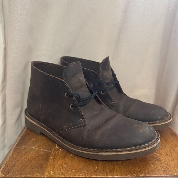 UNWORN Clarks Chukka Boots Mens 9.5 Brown Tussock Lace Up Casual Comfort Leather - Picture 14 of 14